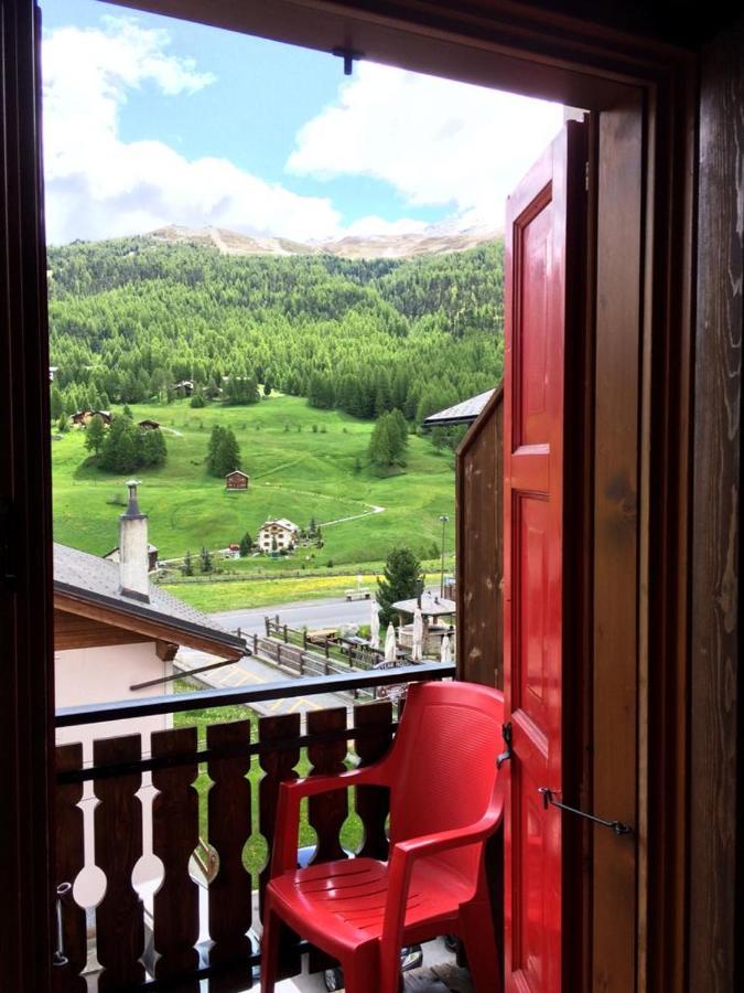 Appartamenti La Romantica Livigno Exteriör bild
