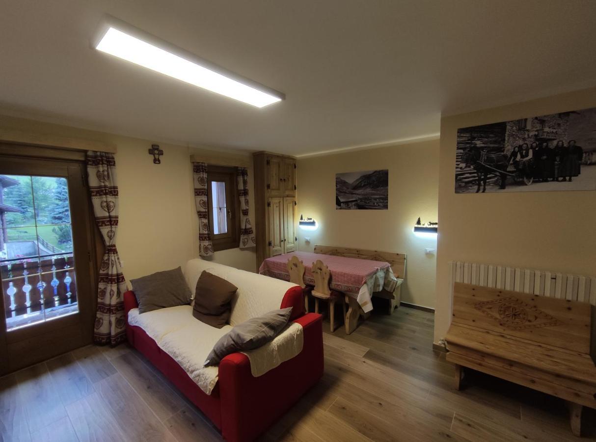 Appartamenti La Romantica Livigno Exteriör bild