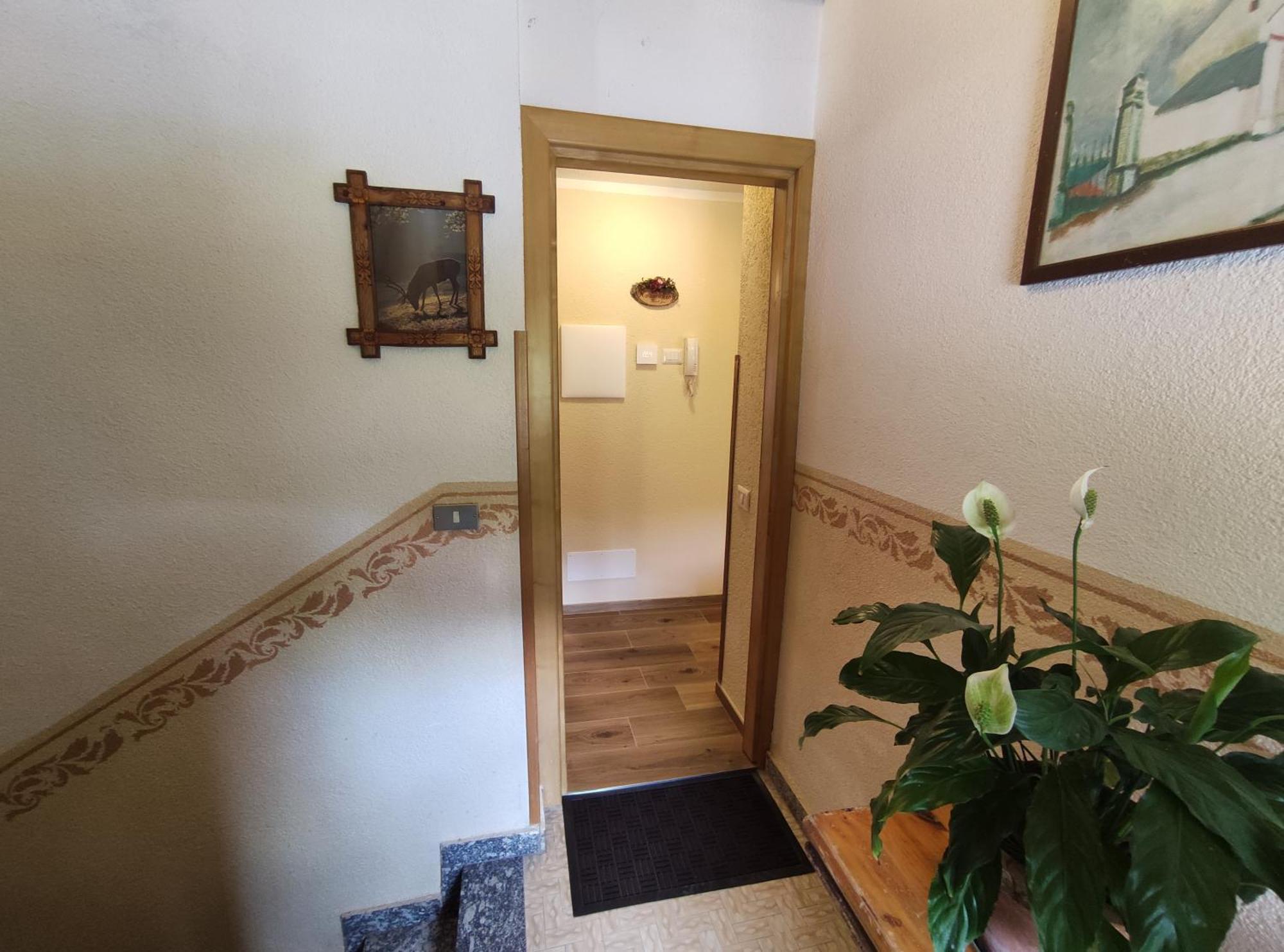 Appartamenti La Romantica Livigno Exteriör bild